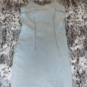 blue light washed denim dress size m